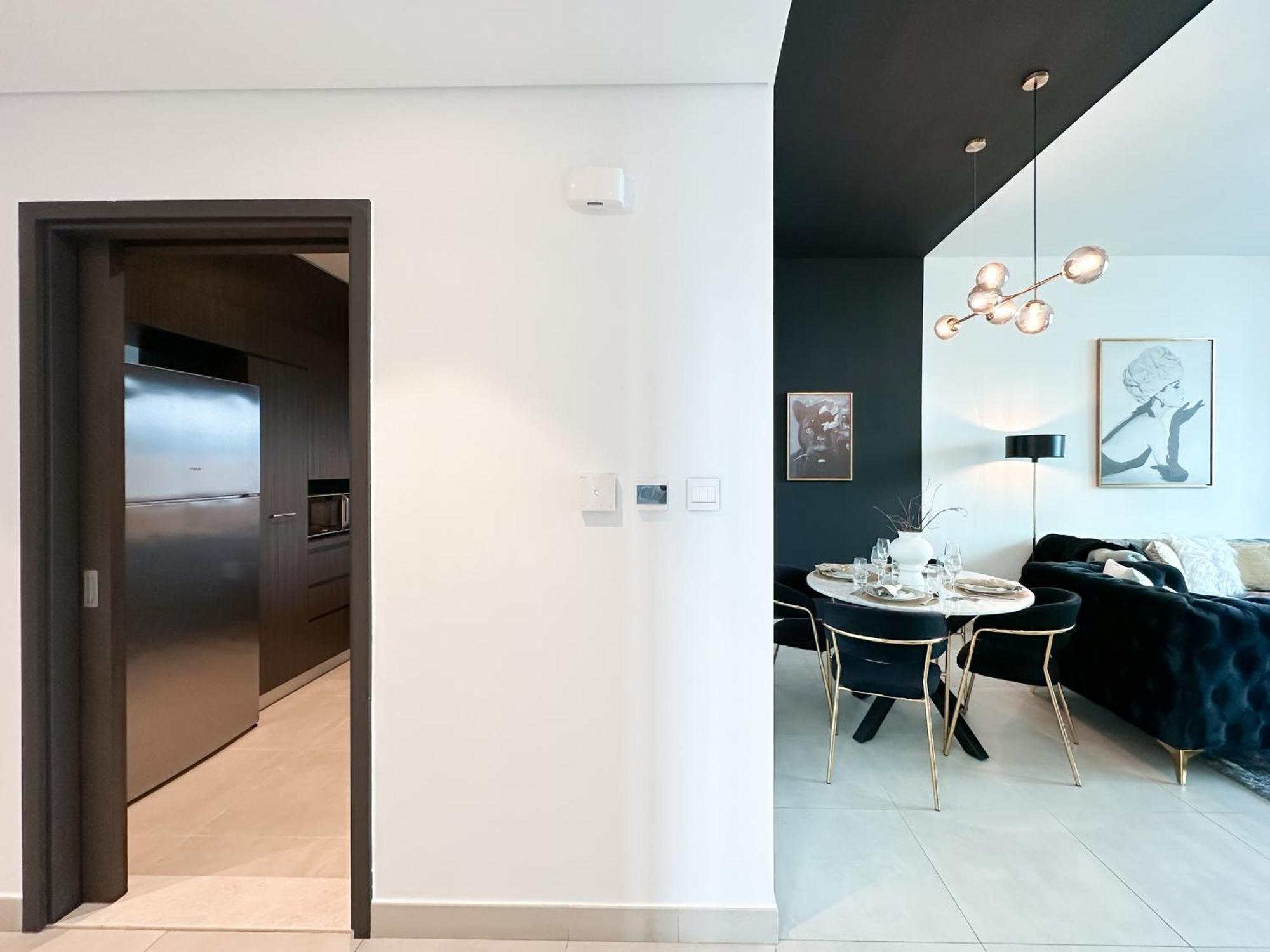Appartement Stylish 2 Bedroom Dior-inspired Connected To Mall *