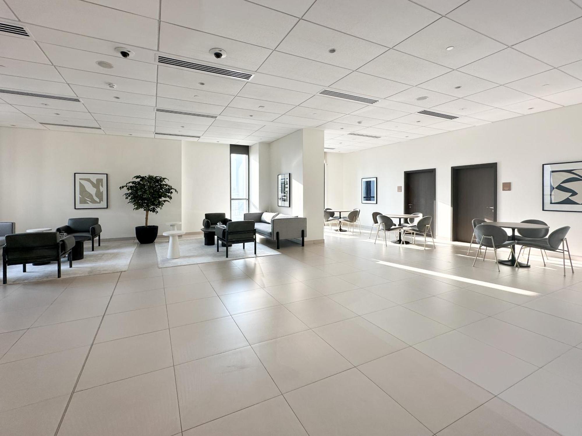 Appartement Stylish 2 Bedroom Dior-inspired Connected To Mall