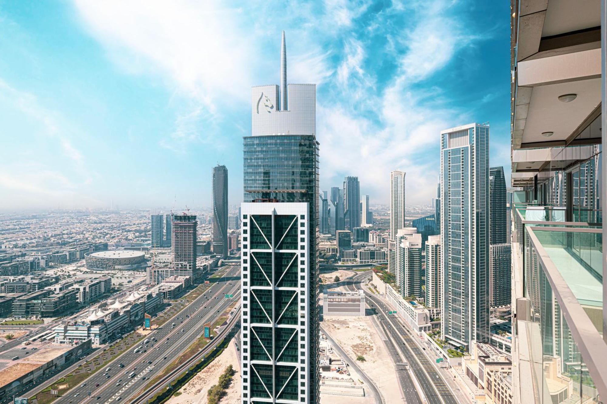 Smartstay At Paramount Tower - Sea And Downtown Views - Infinity Pool - Modern Luxury Residences Dubai