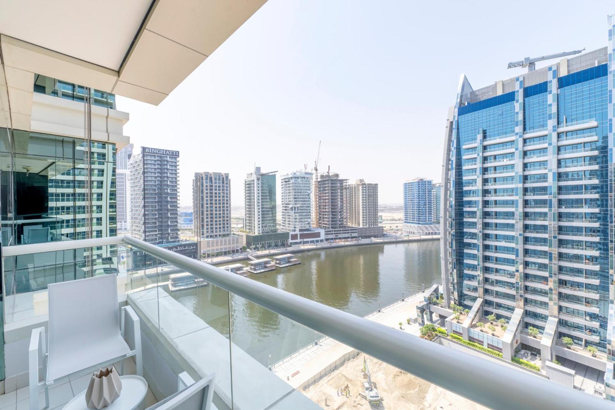 Damac Canal Views Residences Lägenhetshotell 5*