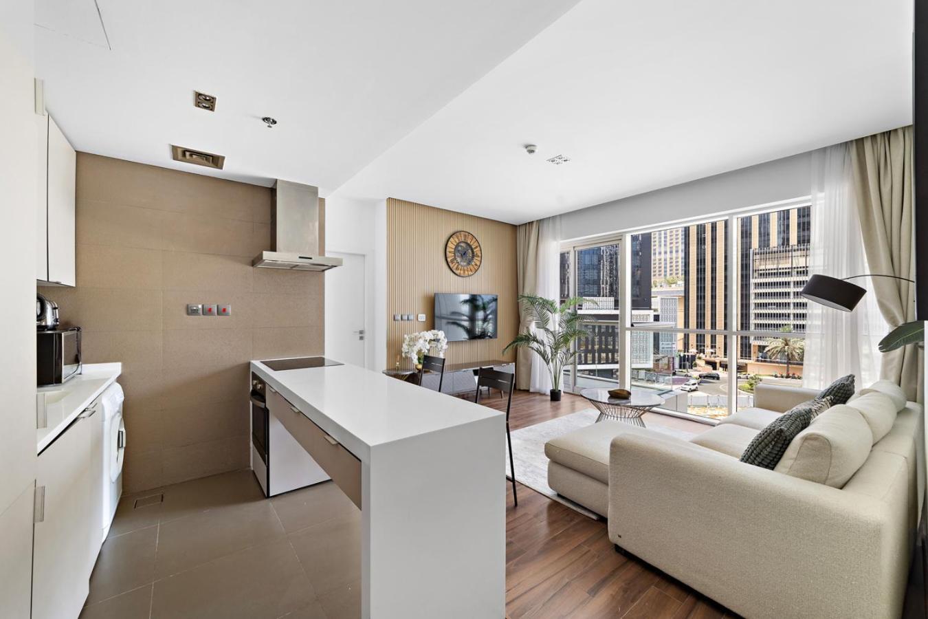 Apartamento Stonetree - Brand New 1 Bedroom In Prime Location *
