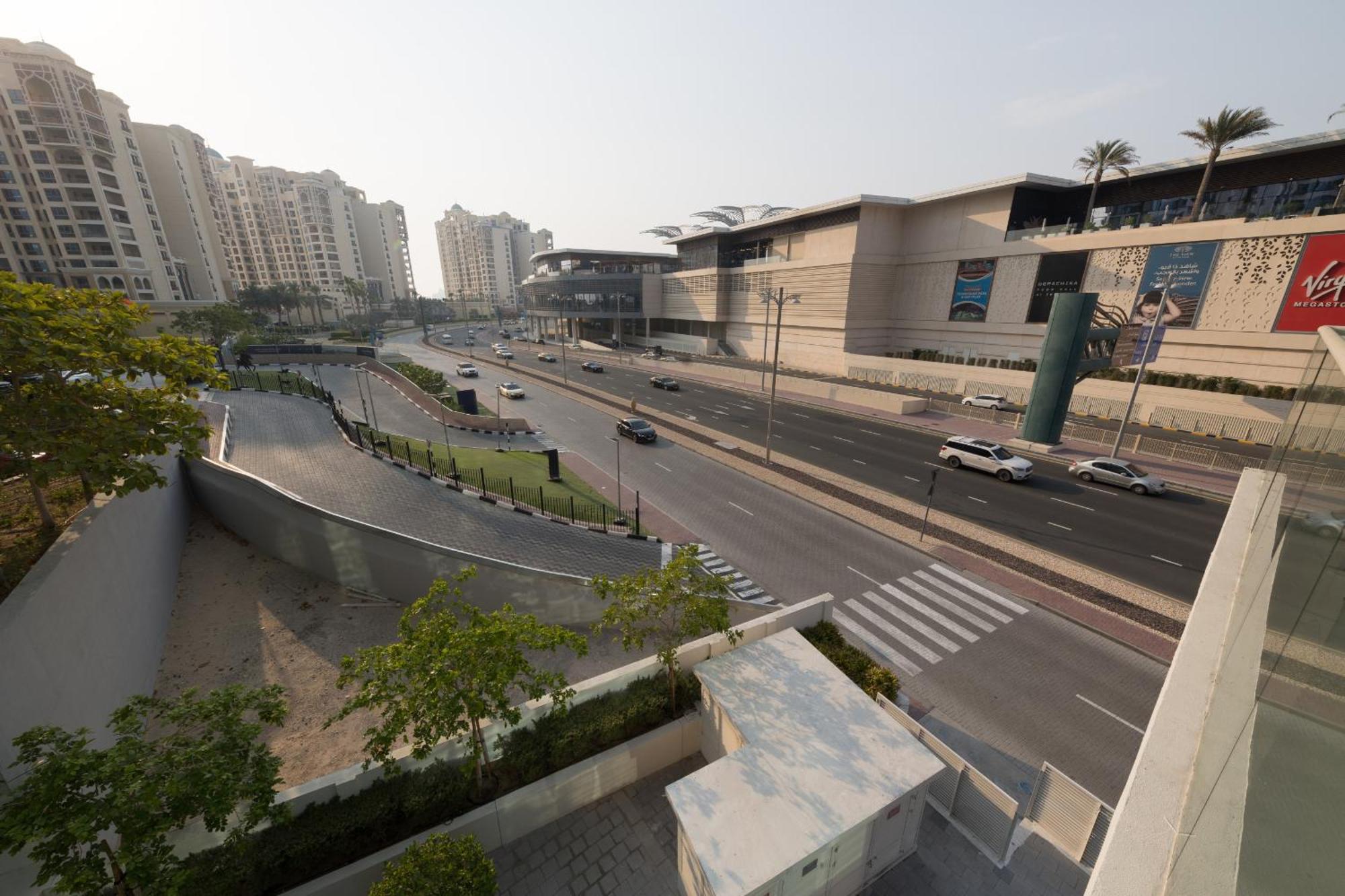 Luxe At Seven Palm With Infinity Pool Apartment Dubai