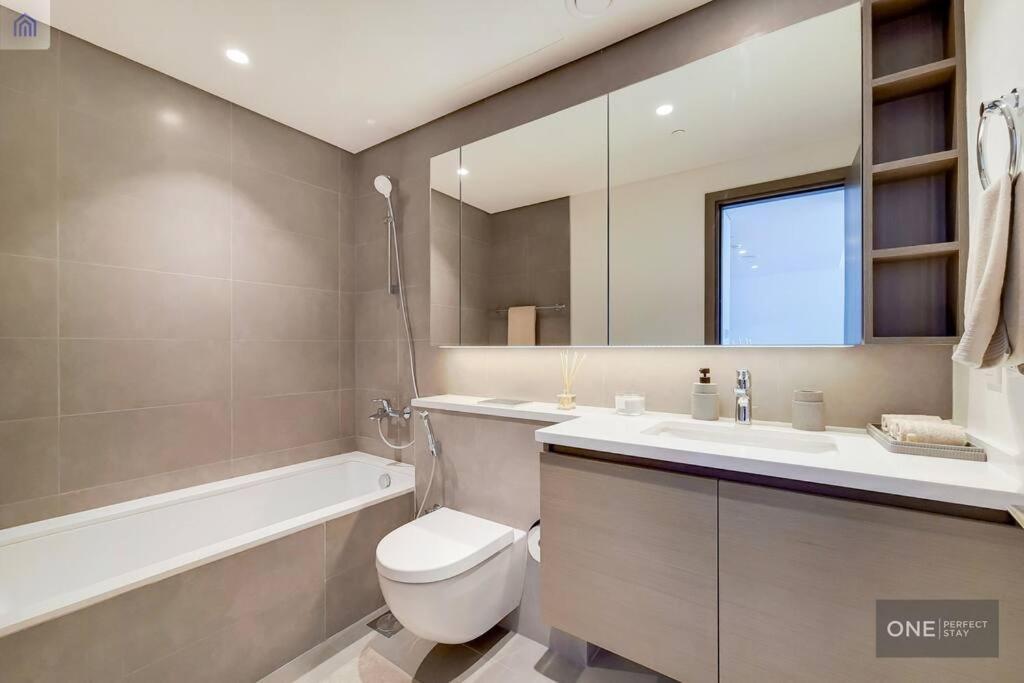 Appartement High Floor Stunning Location Canal View