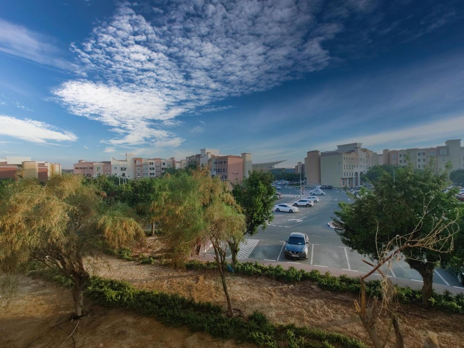 Stunning At Discovery Gardens Building # 77 Near Metro Station By Al Sarya Appartement Dubaï
