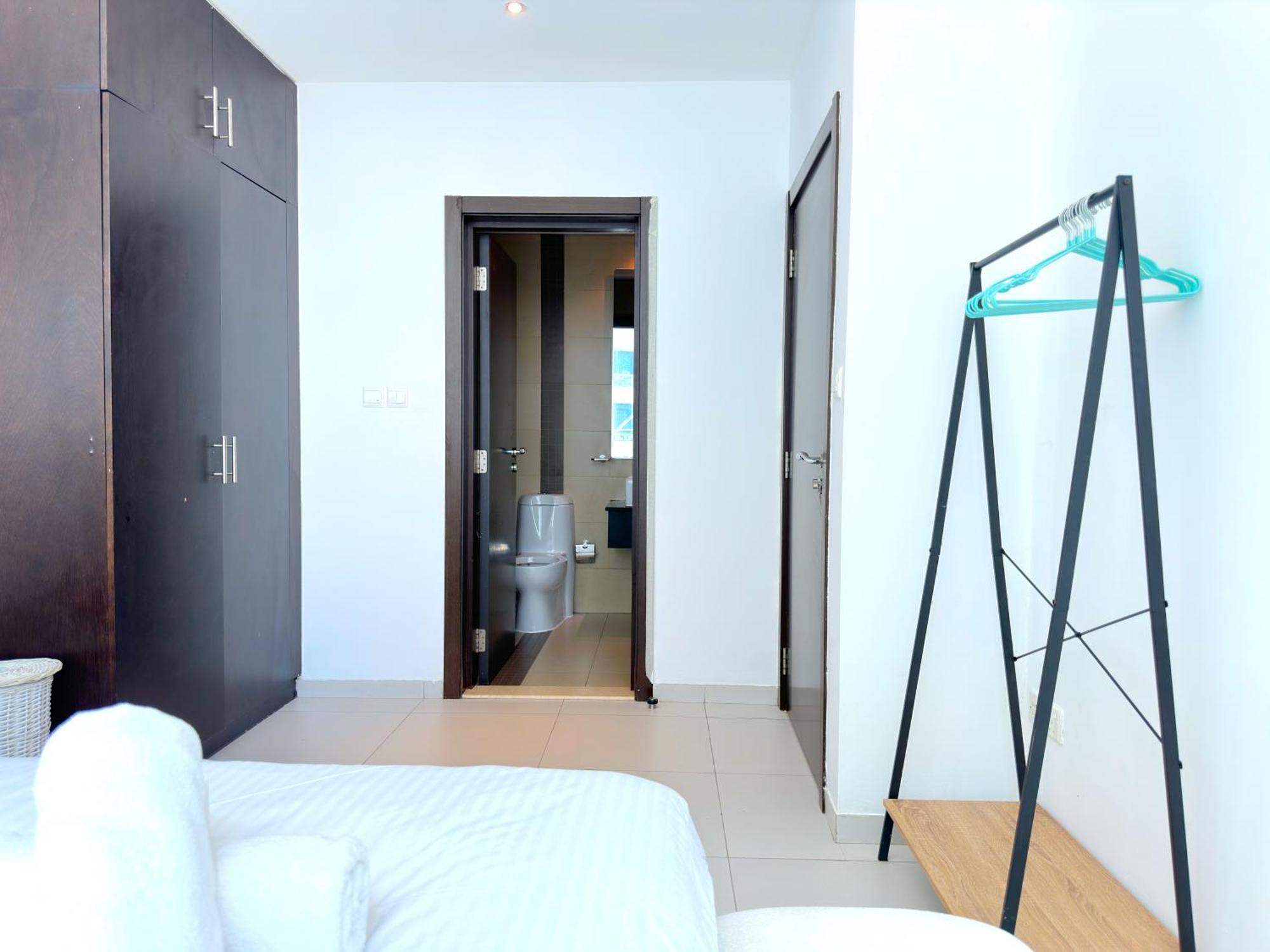 Appartement Amazing Roof Pool In 1 Bhk Flat In Marina