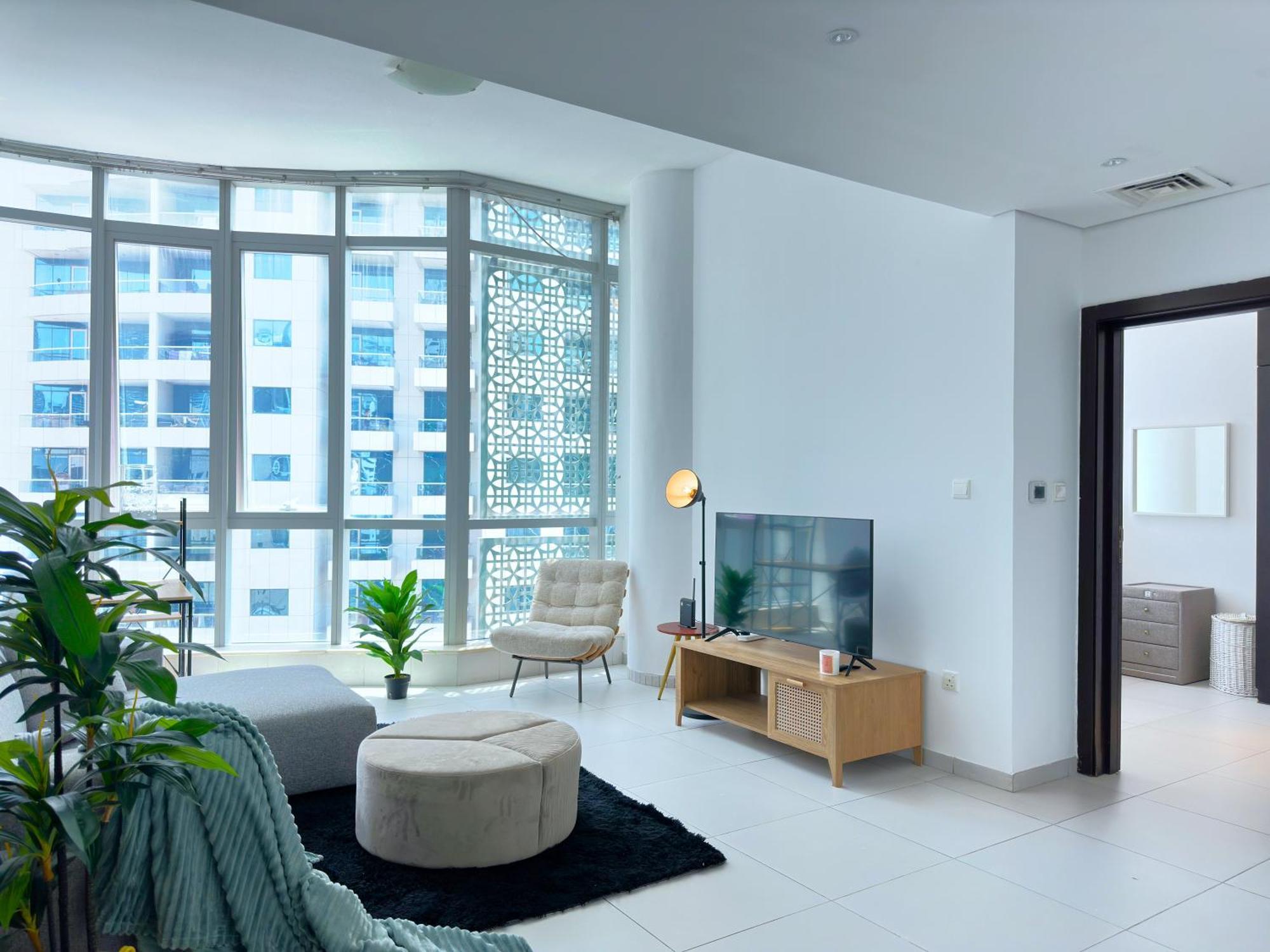 Amazing Roof Pool In 1 Bhk Flat In Marina Appartement Dubaï