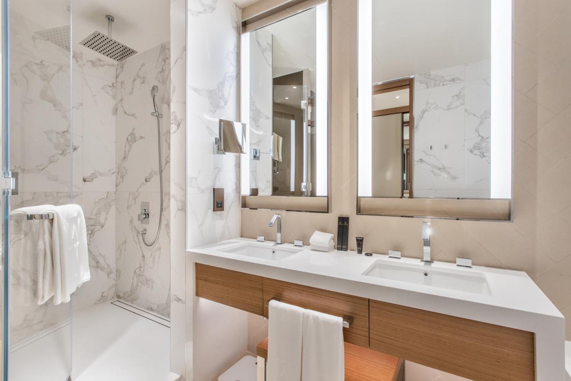 Address Opera Residences By The S Homes * Dubái