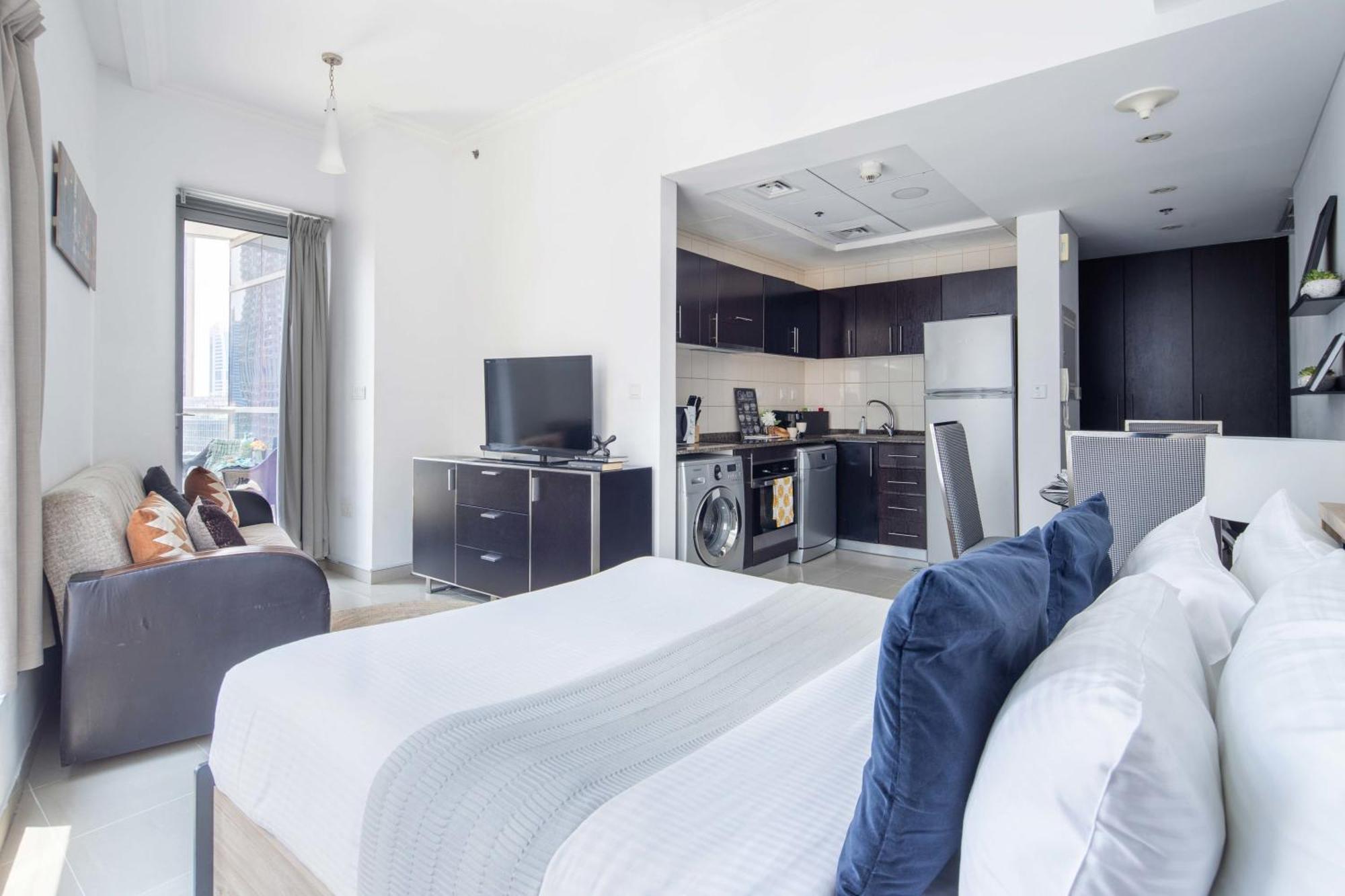 Frank Porter - Bay Central Appartement *