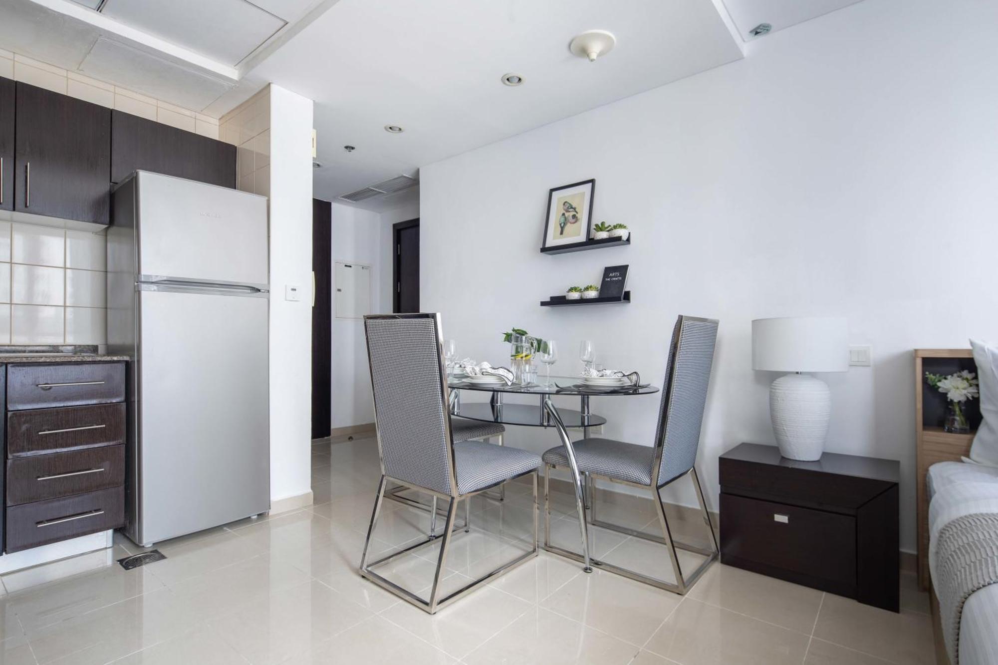 Frank Porter - Bay Central Appartement Dubai