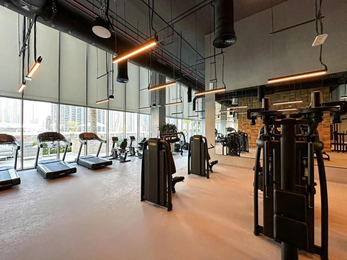 Oraya - 2br Apt In Downtown Blvd With Burj Khalifa Views Dubái