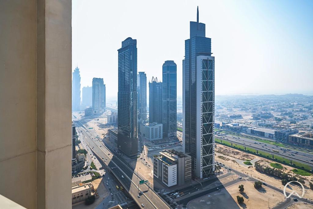 Appartement Oraya - Modern 5 Min Walk To Mall & Burj Views