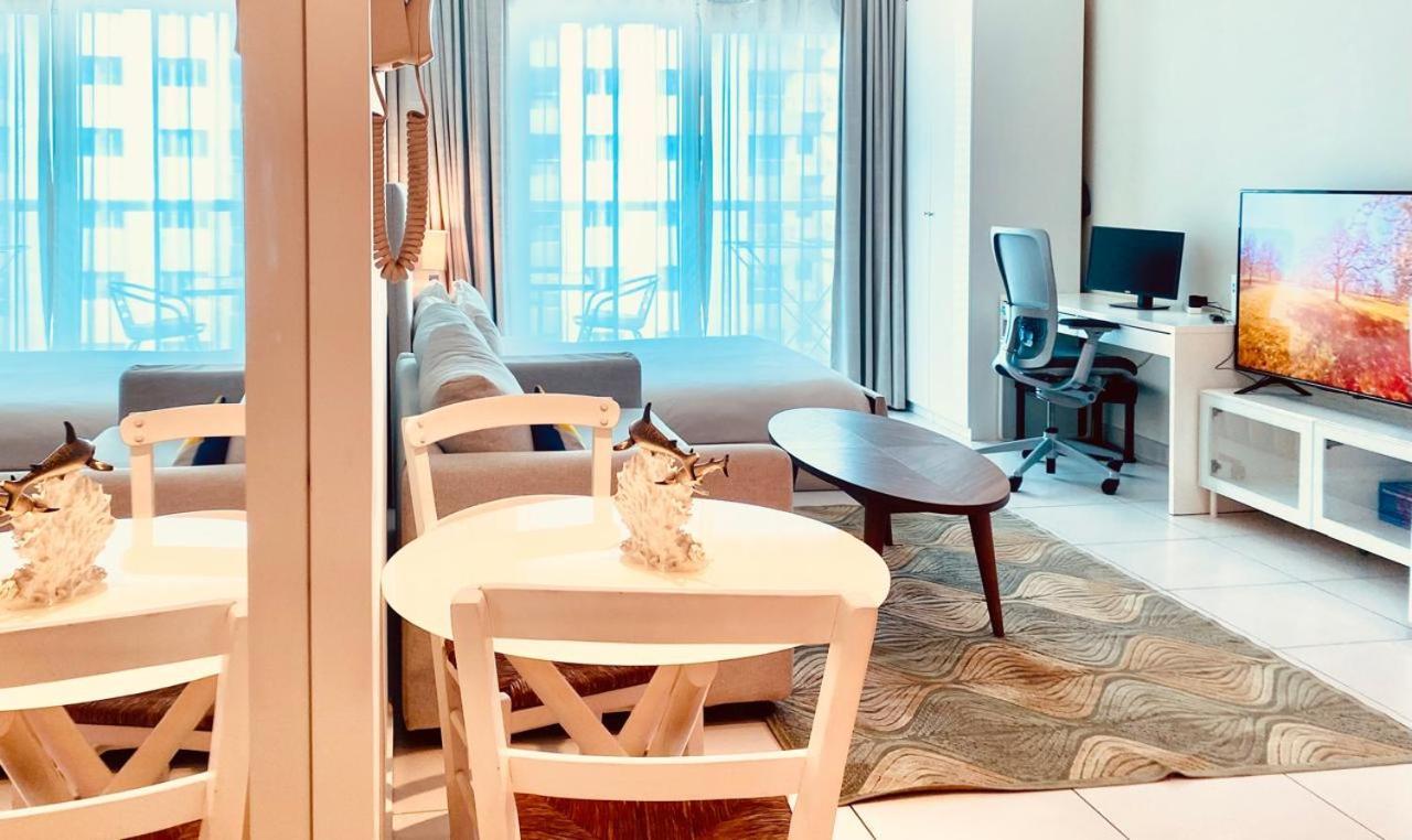 Full Sea View With Balcony - - 10 Min To Jbr - Apartamento Dubái