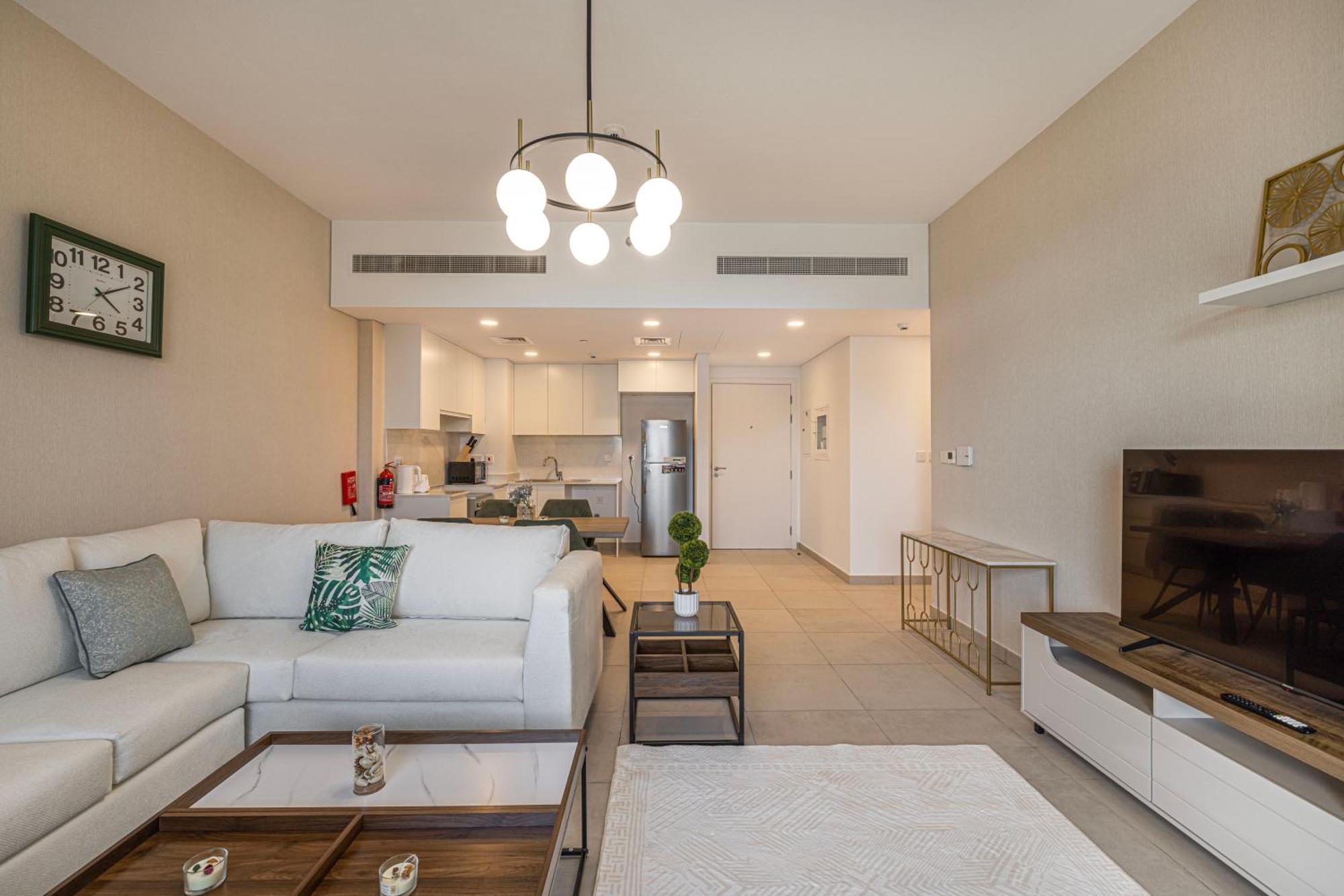 Modern And Charm In Mjl Dubaï