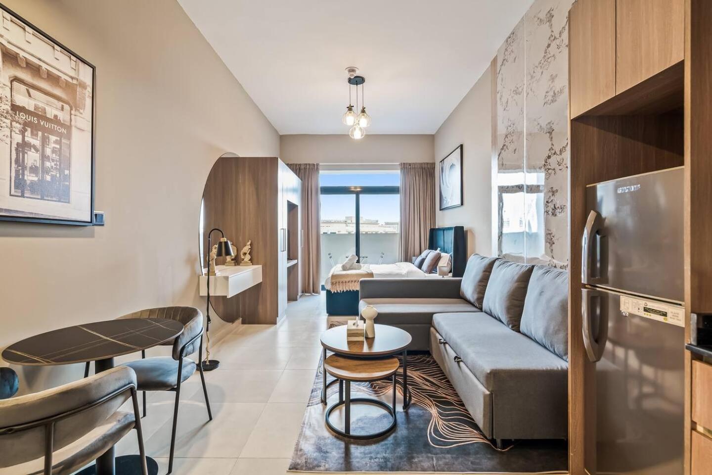 Apartamento Peacefull Studio - Arjan Dubái