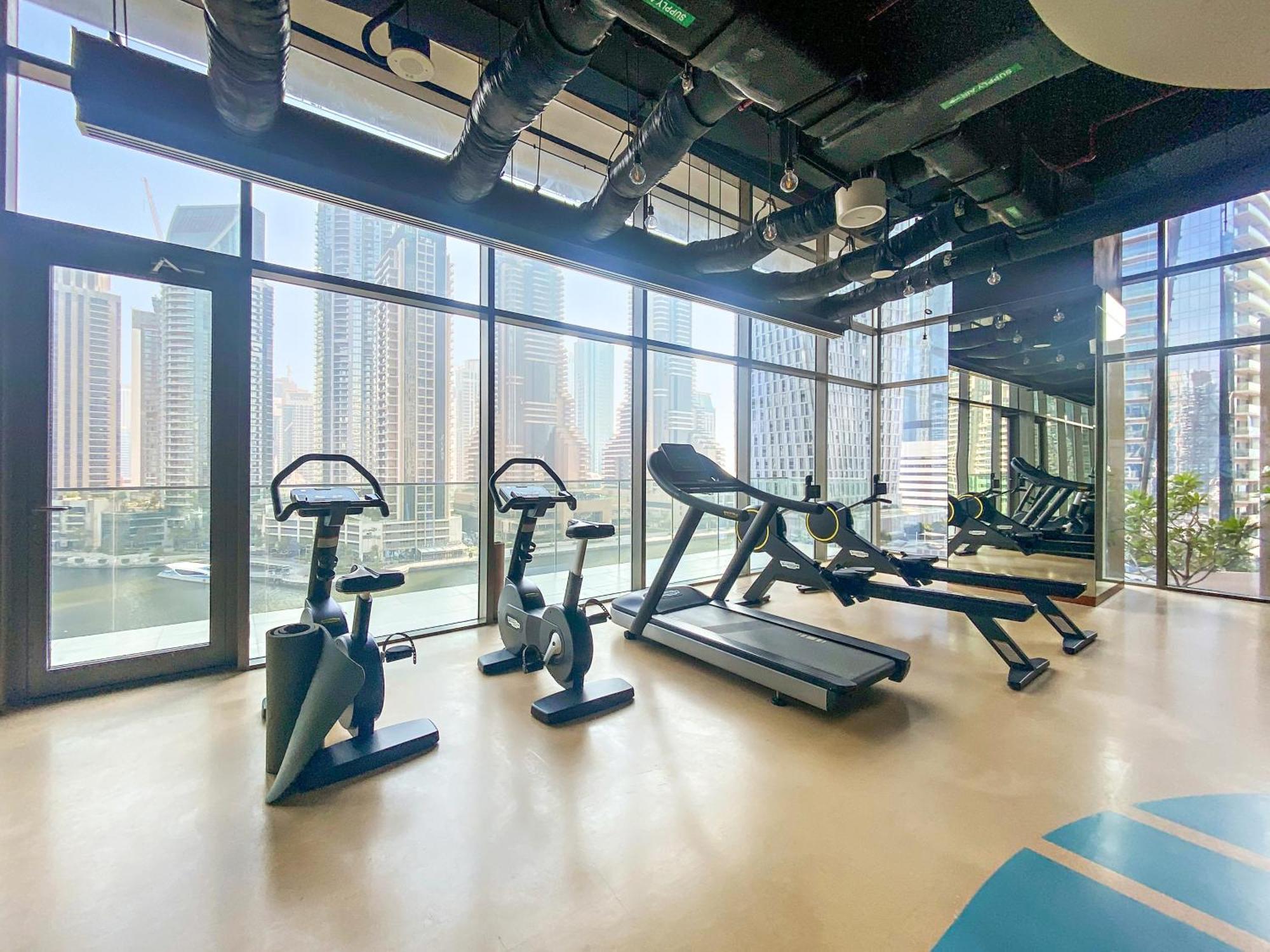 Chic 1-bed Near Marina Promenade - 5 Min To Tram Dubai
