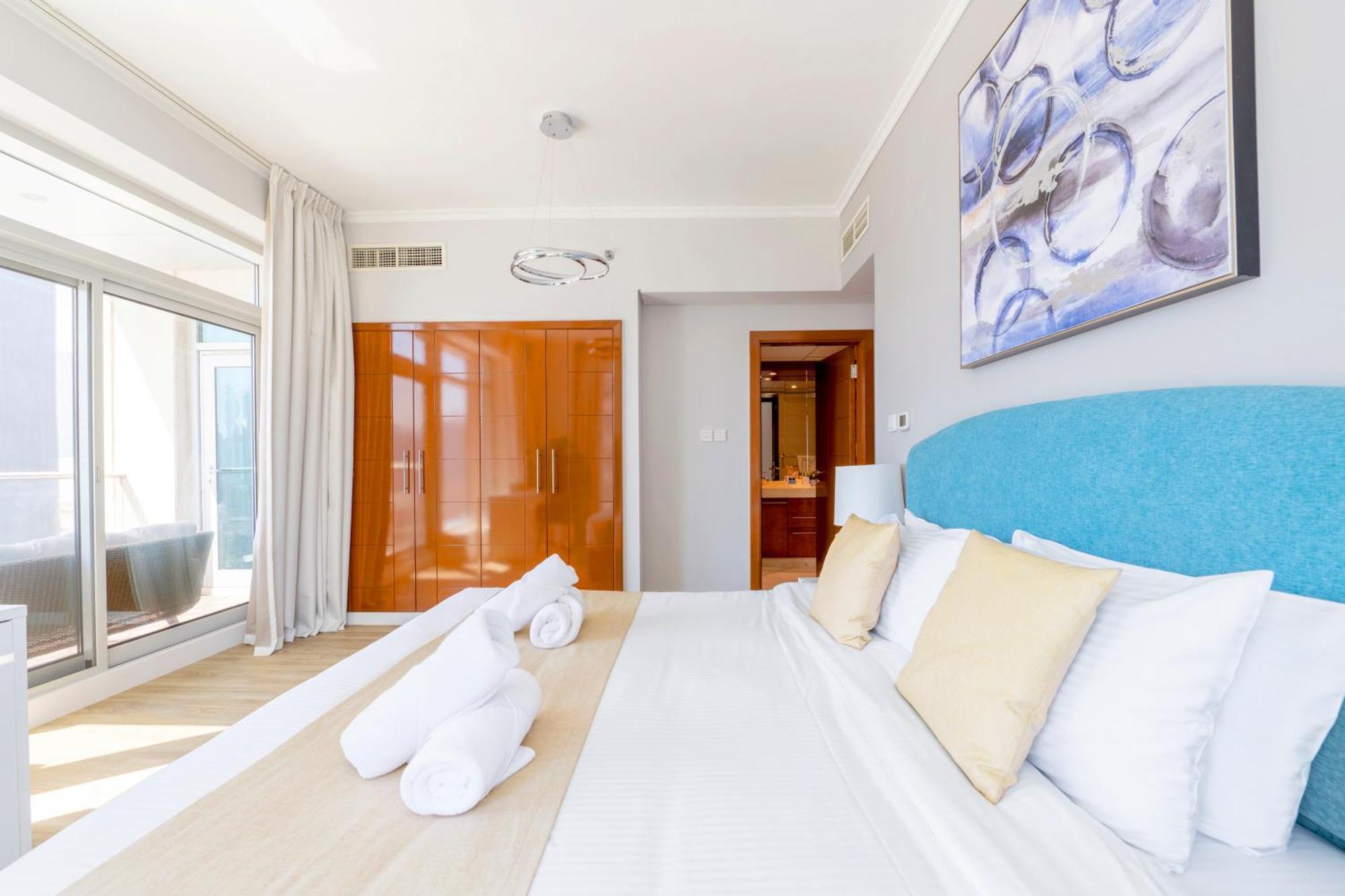 Luxury Downtown 2br - 5 Min To Fountain - Full Burj Khalifa View Apartment *