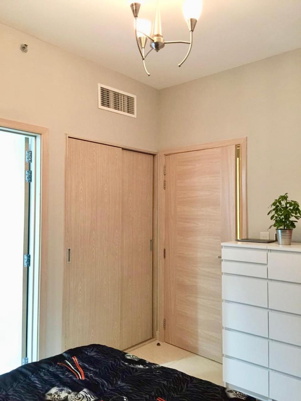 Jvc 2 Bhk Brand New Flat * Dubai