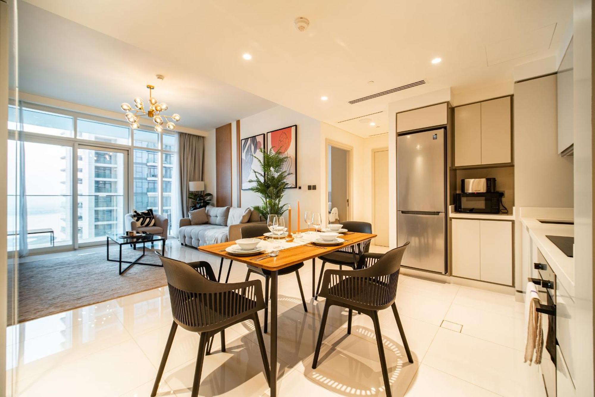 On The First Line Of The Coast With Access To The And Sea Views * Dubaï