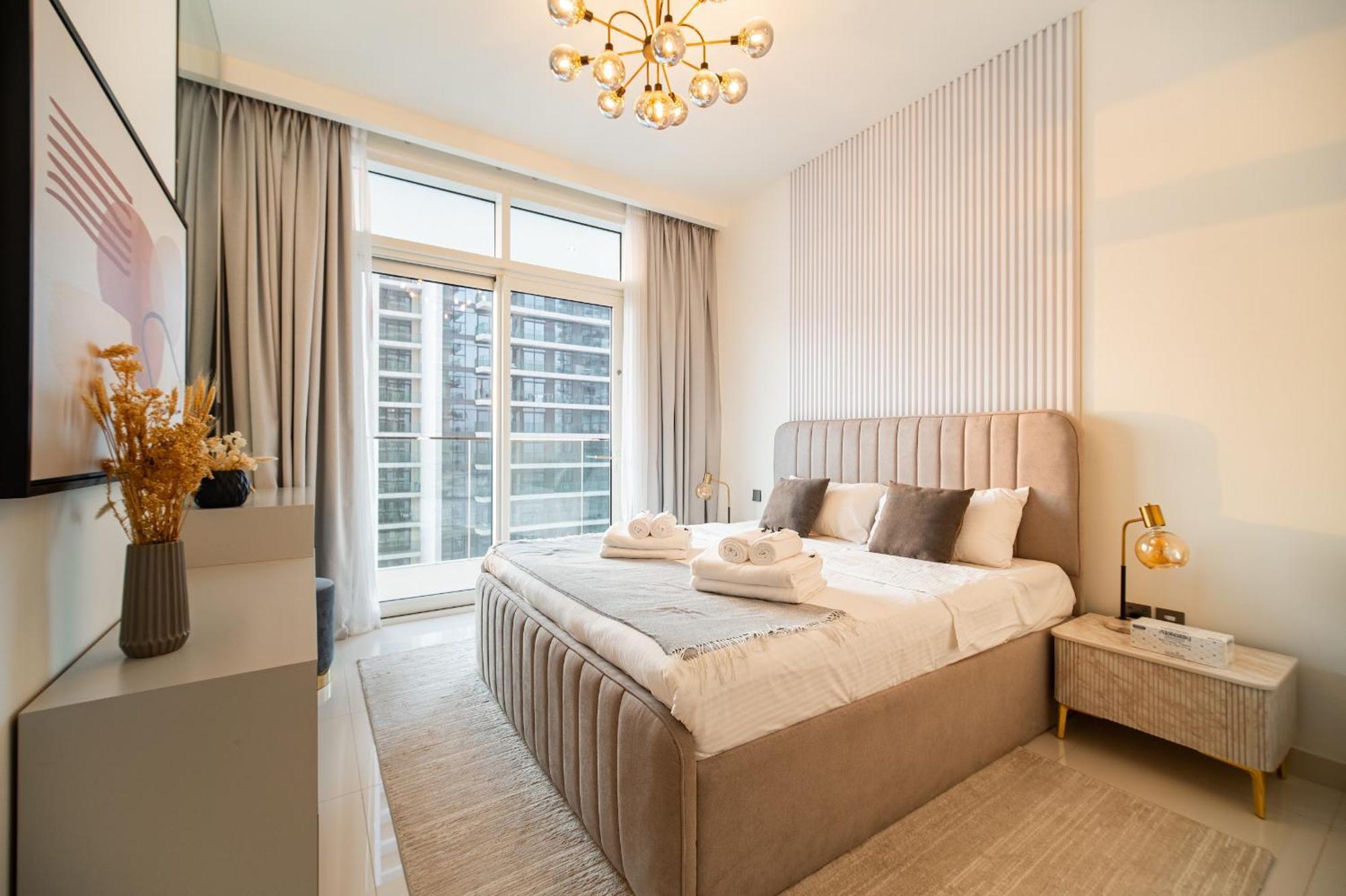 On The First Line Of The Coast With Access To The And Sea Views Dubaï