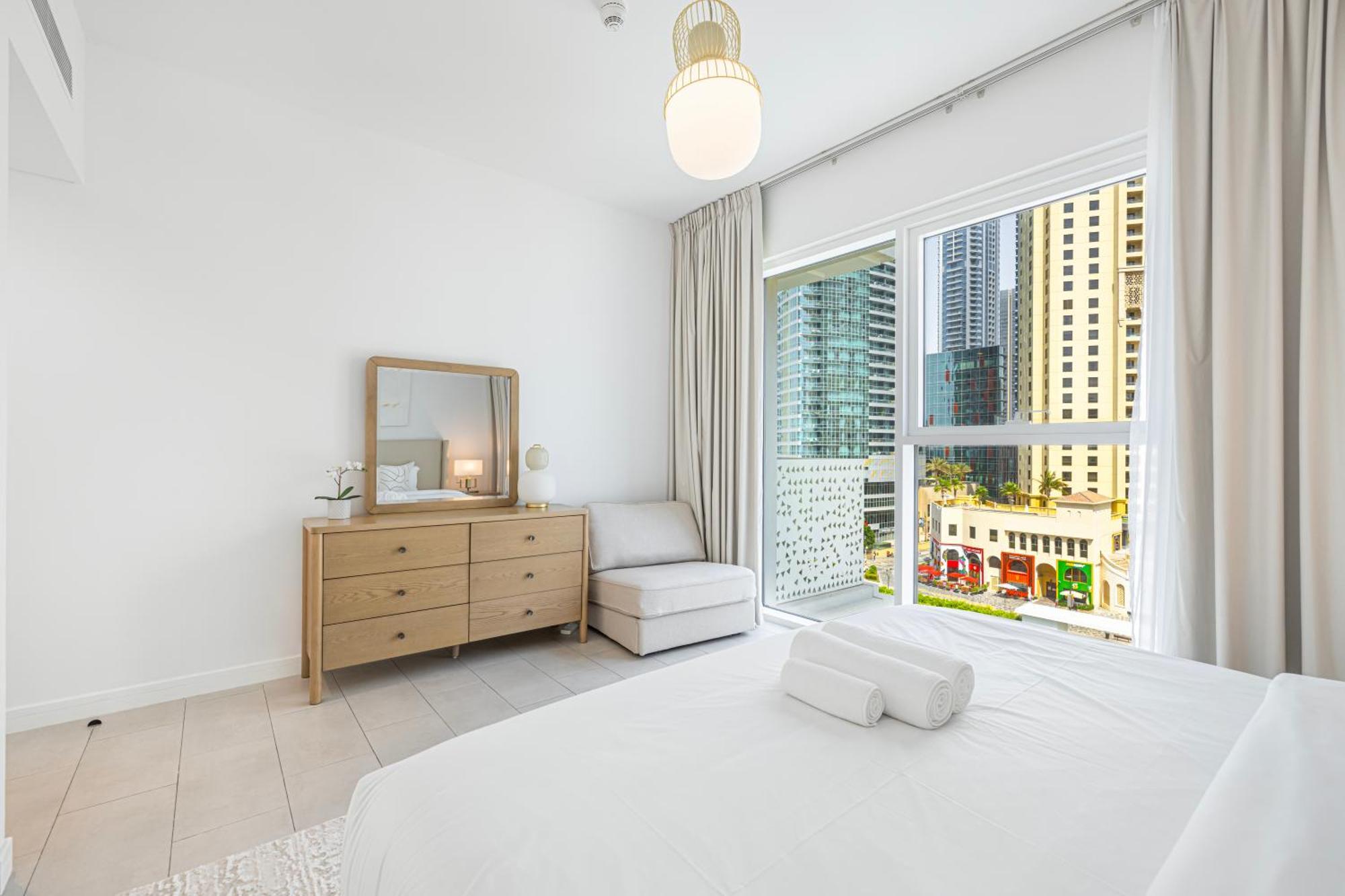 Brand New 1br In Jbr With Access Apartamento