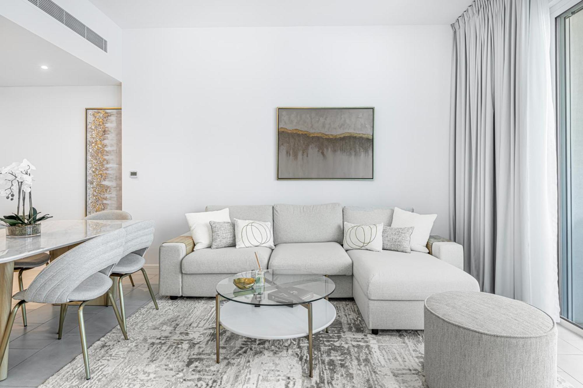 Brand New 1br In Jbr With Access Apartamento