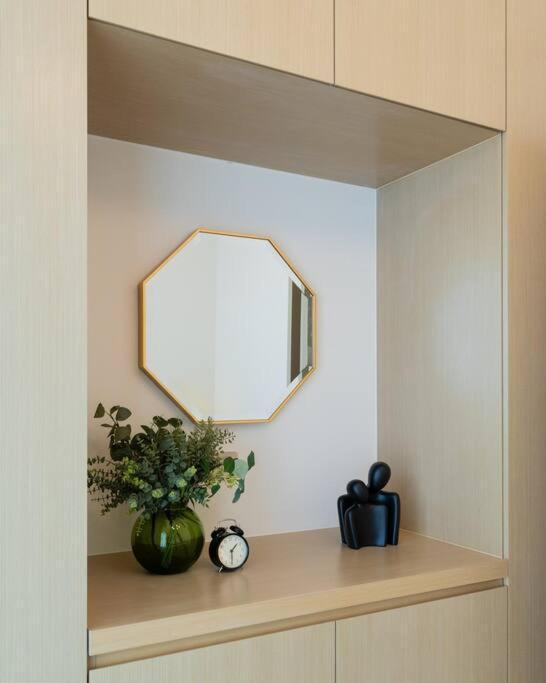 Stylish 1 Bedroom L Next To Mall L Great Amenities Appartement Dubaï
