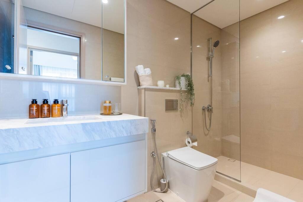 Appartement Stylish 1 Bedroom L Next To Mall L Great Amenities Dubaï