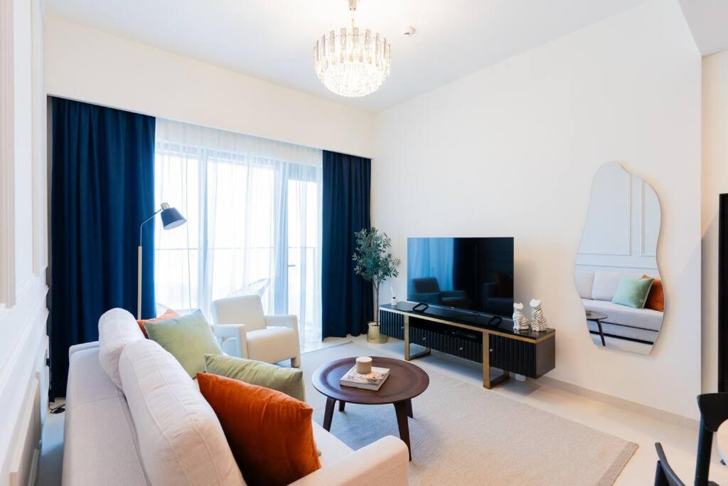 Stylish 1 Bedroom L Next To Mall L Great Amenities Appartement *