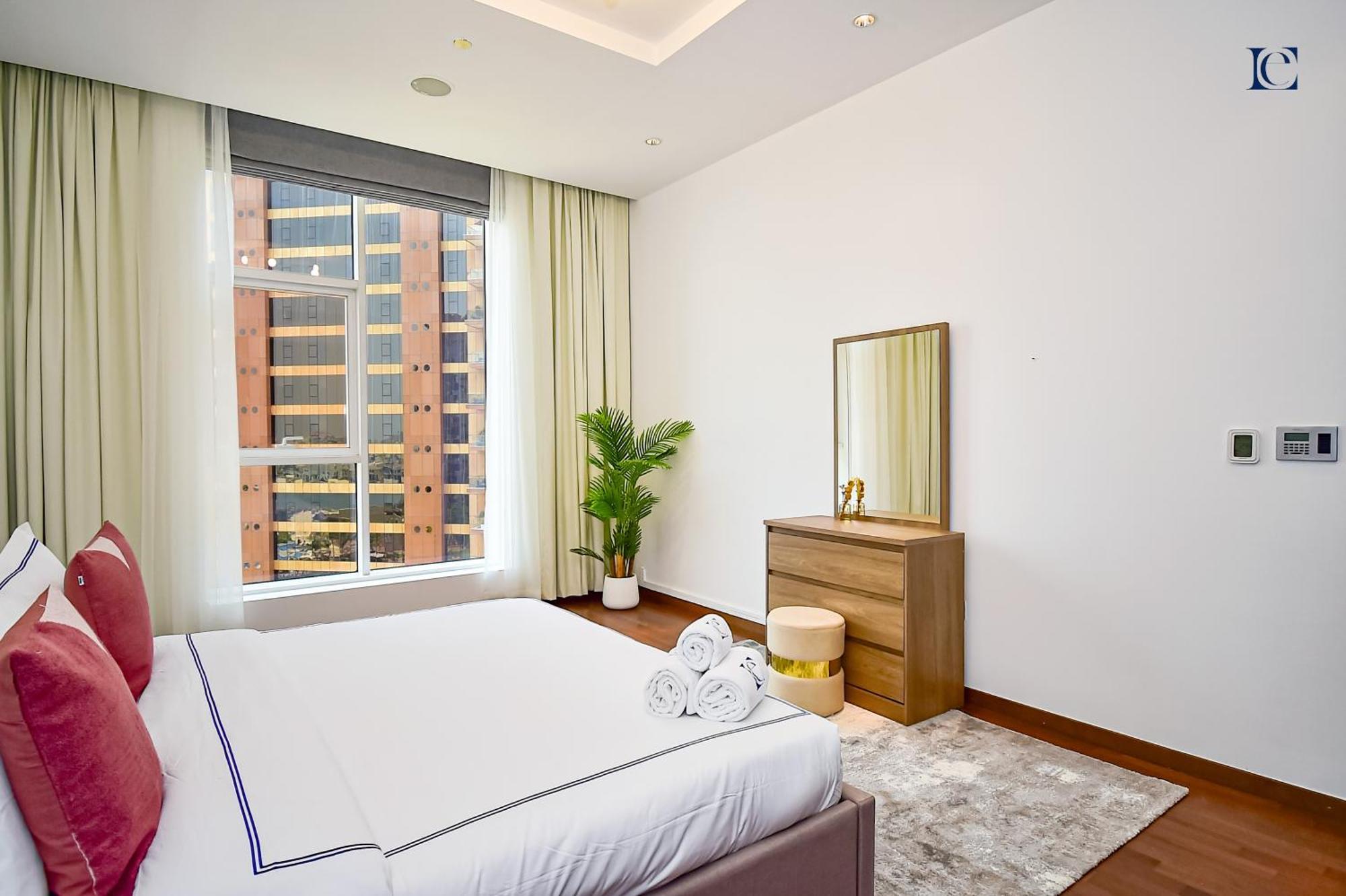 Luxury Escapes - Ocean-view Retreat 1-bedroom At Tiara Palm Dubái