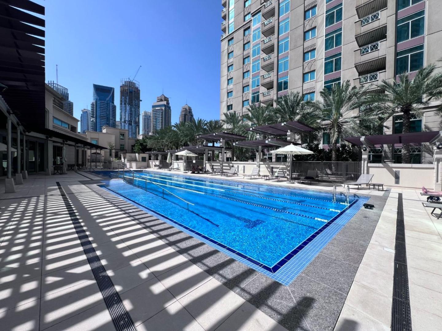 Beautiful 2br Study - Marina Appartement Dubaï