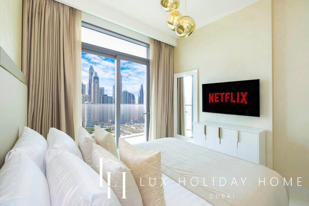 Lux The Marina Vista Beachfront 3 Dubaï
