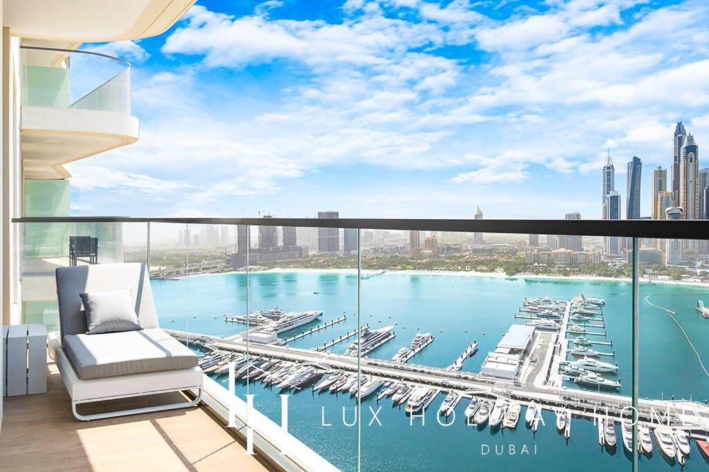 Lux The Marina Vista Beachfront 3 * Dubaï