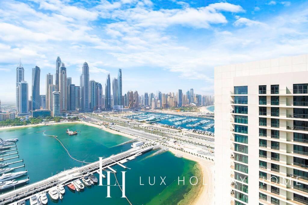Lux The Marina Vista Beachfront 3 * Dubaï