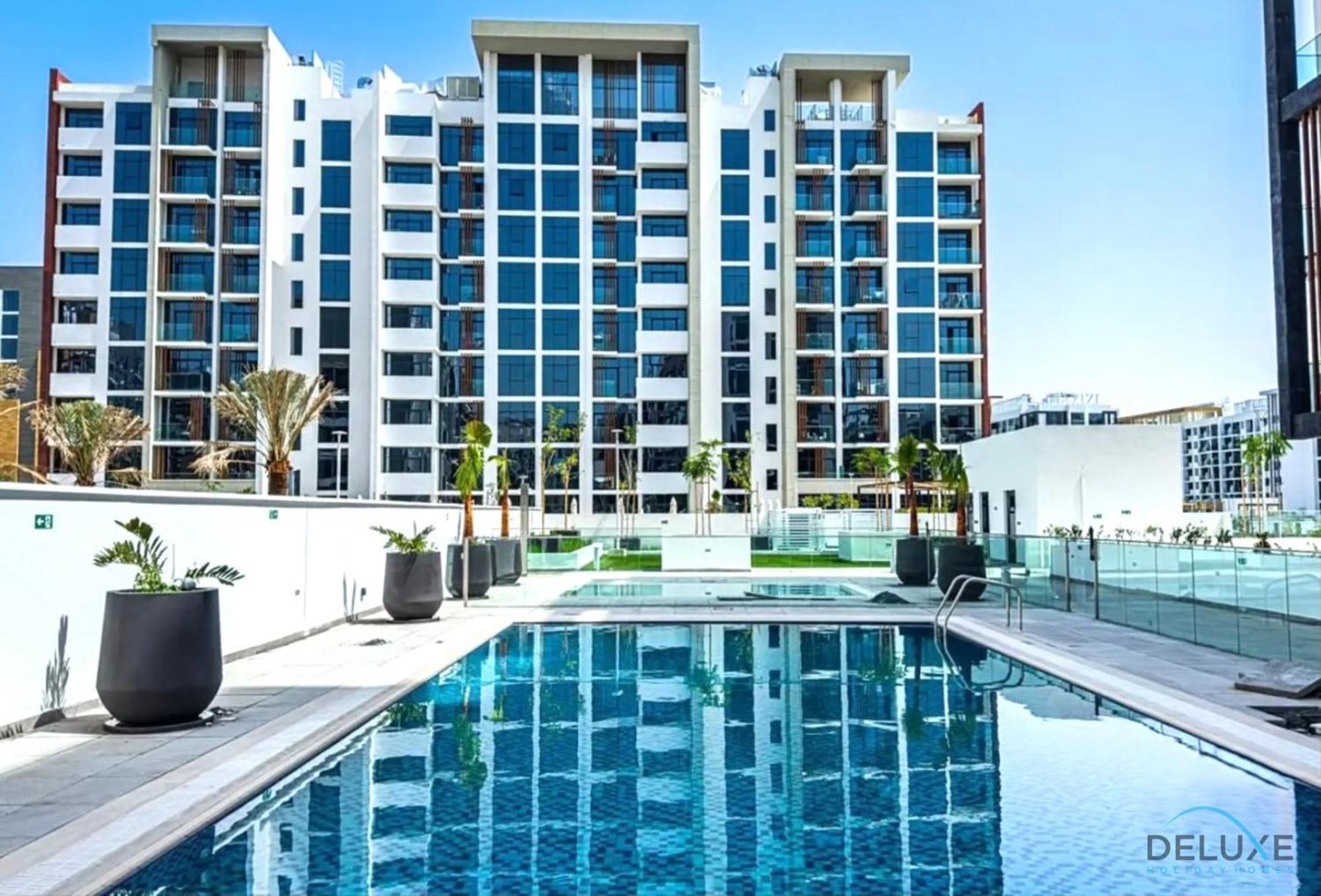 Alluring At Azizi Riviera 16, Al Merkadh By Deluxe Homes Appartement Dubaï