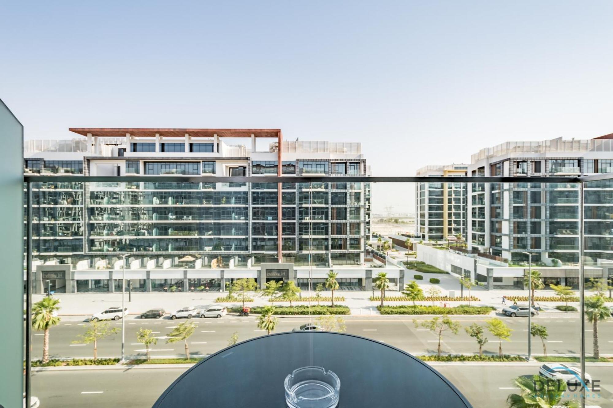 Appartement Alluring At Azizi Riviera 16, Al Merkadh By Deluxe Homes