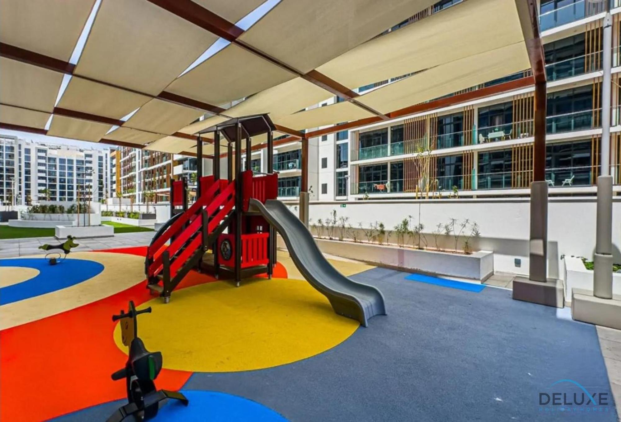 Appartement Alluring At Azizi Riviera 16, Al Merkadh By Deluxe Homes *
