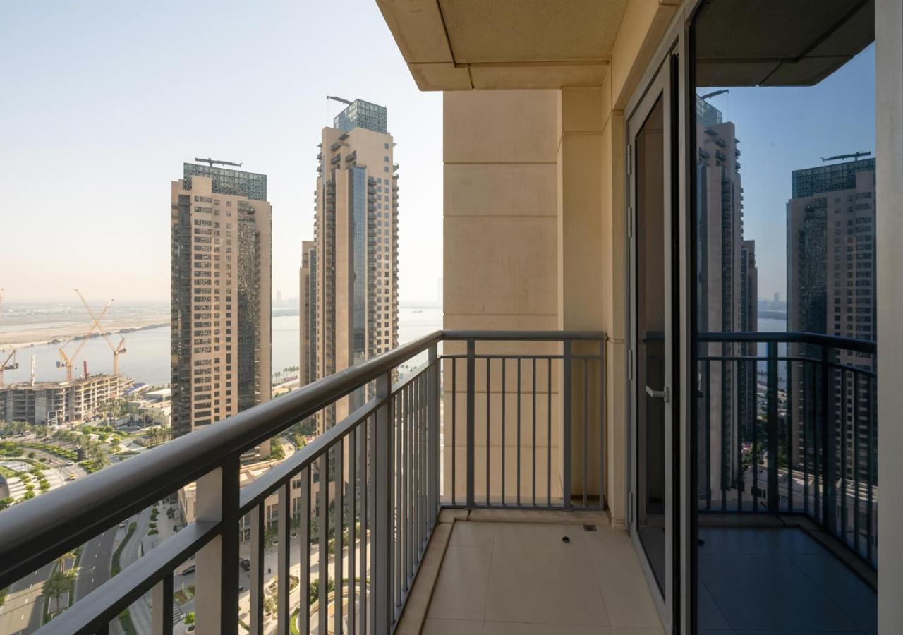 Appartement Savis Home- Vibrant Neighborhood With Creek View Dubaï