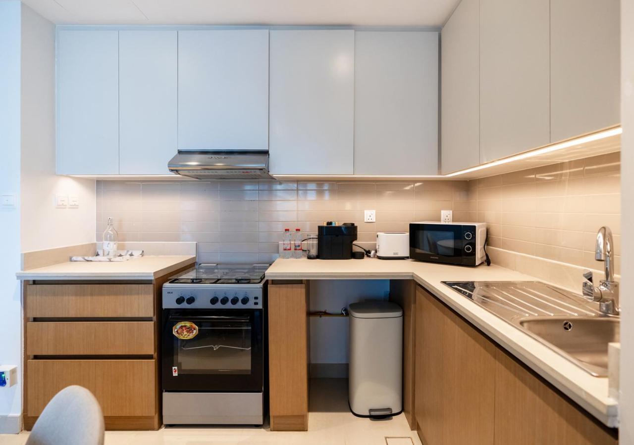 Savis Home- Vibrant Neighborhood With Creek View Appartement *