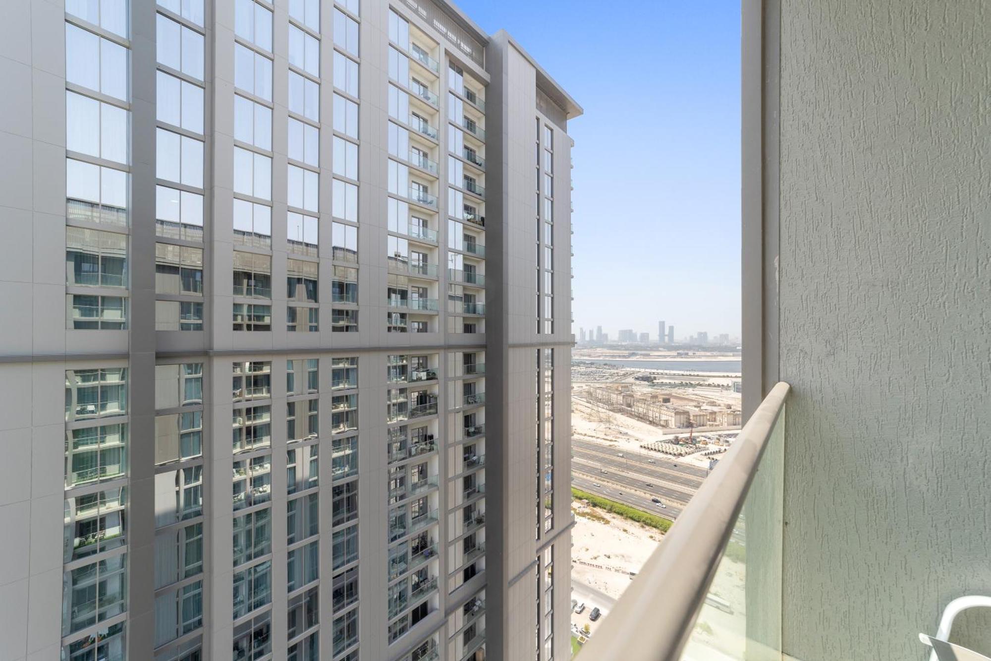 Cozy 2 Bedroom In Meydan - Sobha Creek Vista Lägenhet *