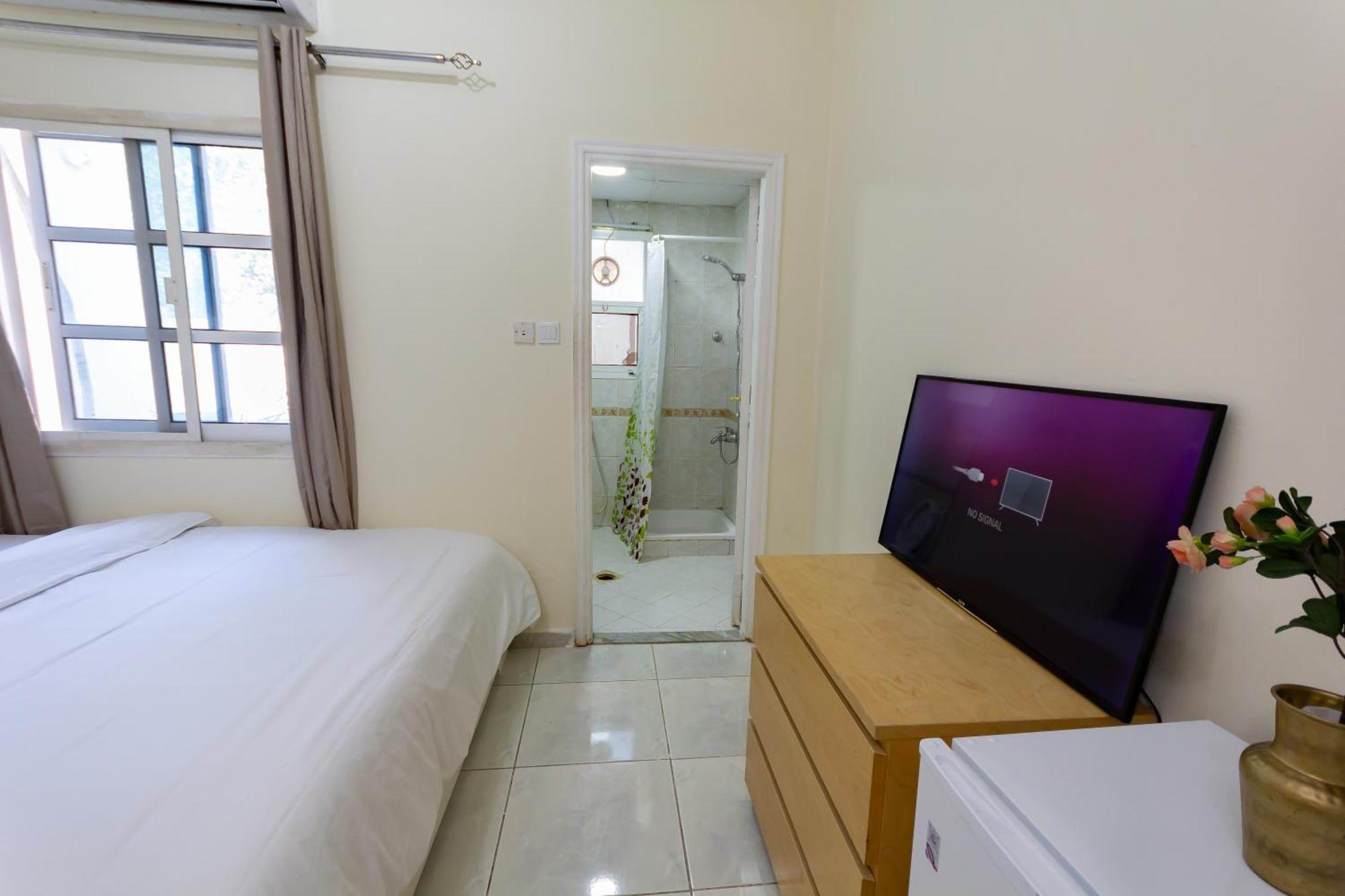 Relaxing Private In Compound Housing Near Burj Alarab 124 Hospedagem domiciliar Dubai