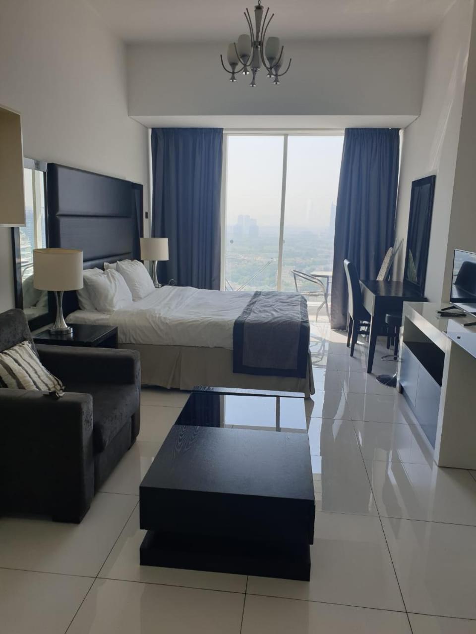 Appartement Radiant With Golf Views In Sports