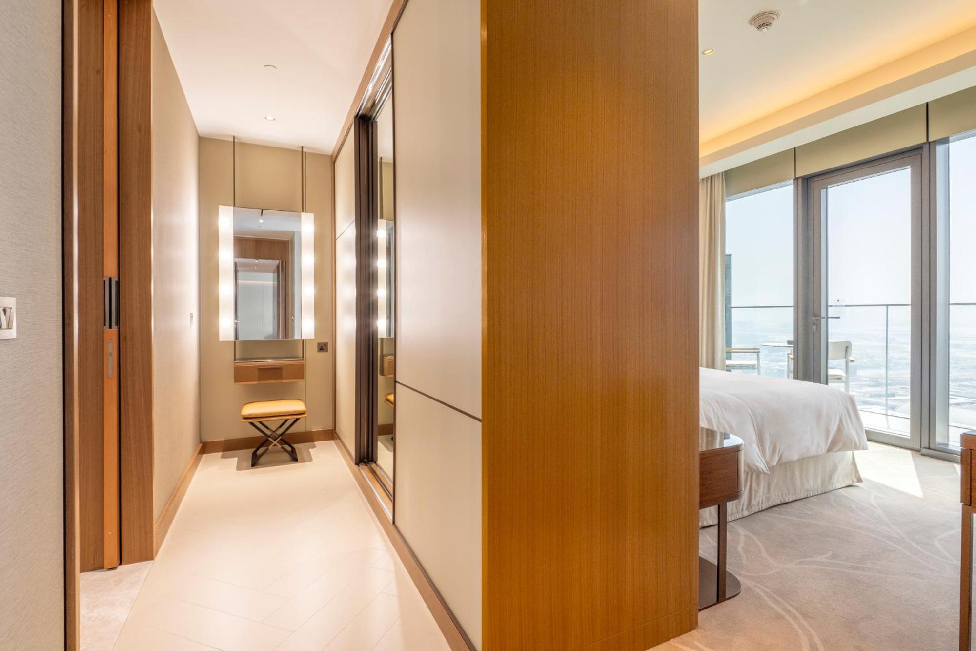Luxe 3-br In Address Opera With Full Burj View Lejlighed