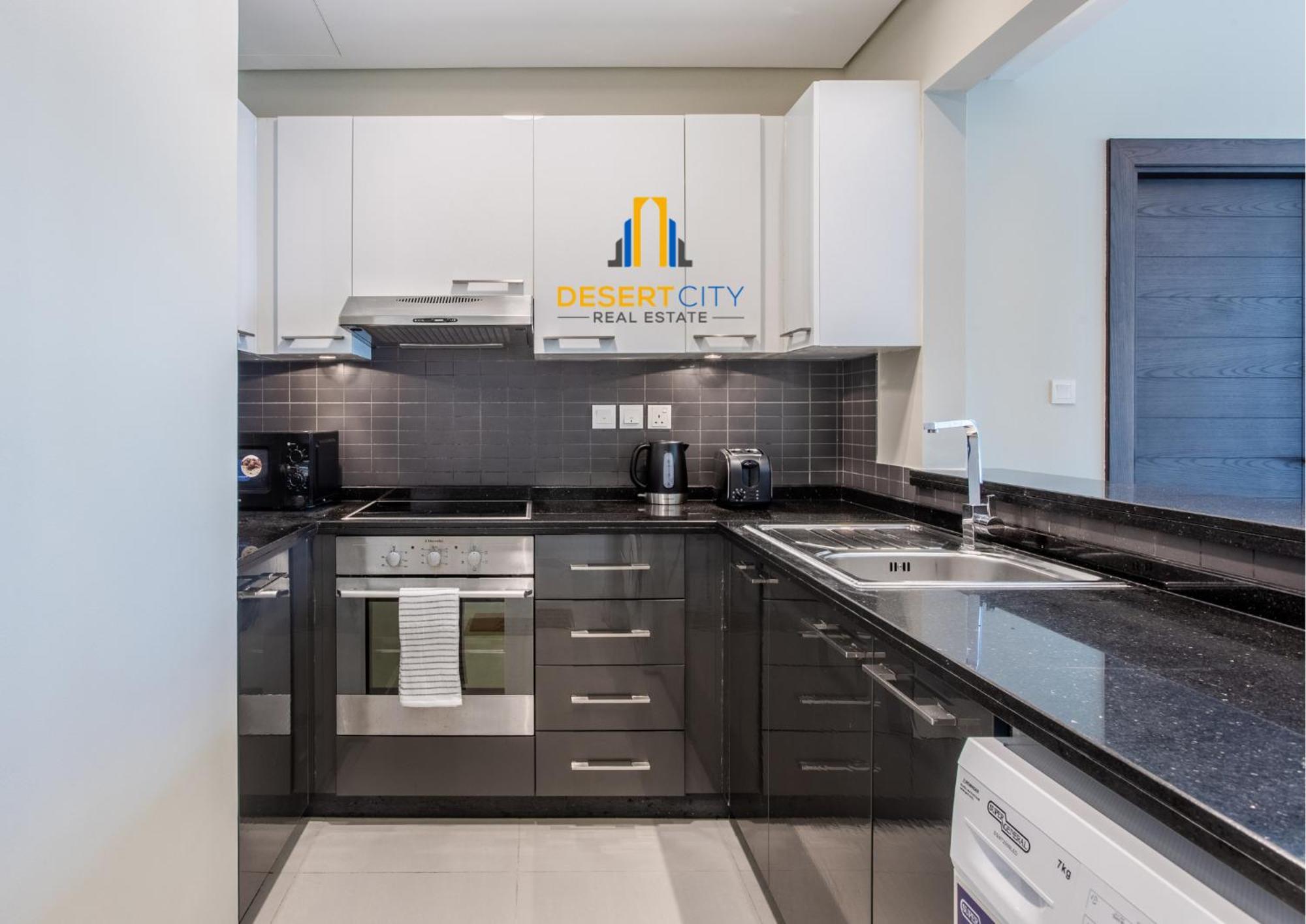 One Bed In Marina With Marina Views, Hosted By Desert