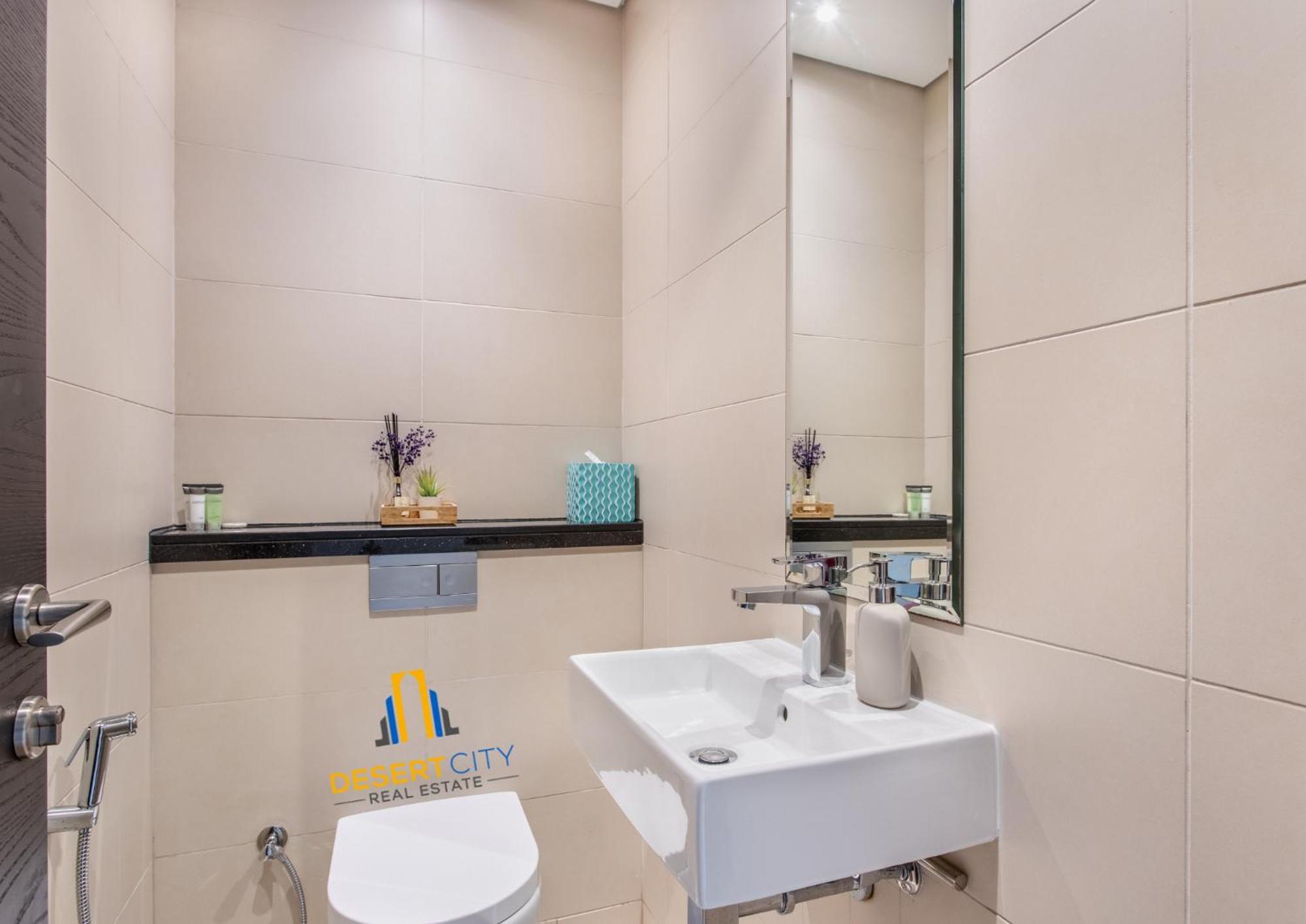 One Bed In Marina With Marina Views, Hosted By Desert *