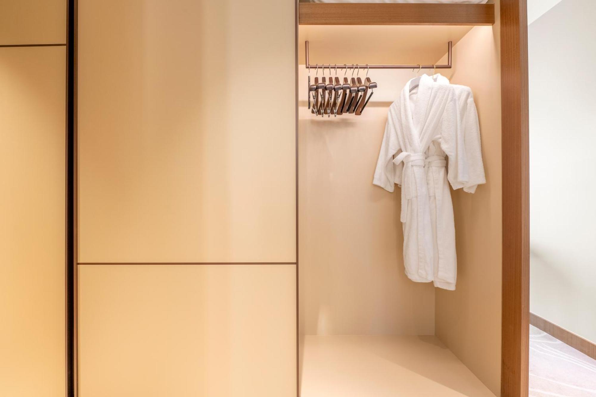 Luxe 3-br In Address Opera With Full Burj View Lejlighed *