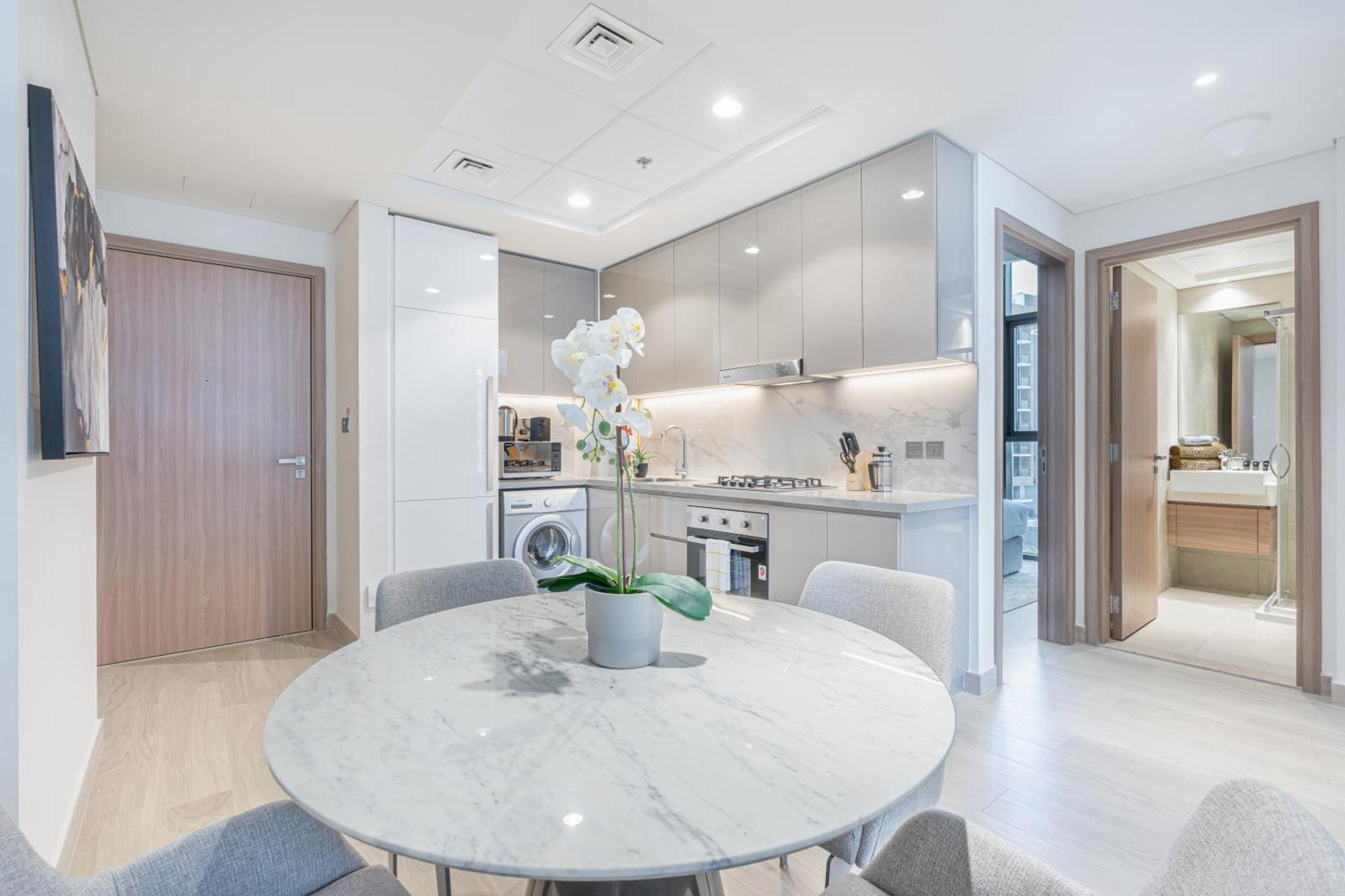 Charming 2br With Elegant Interior Appartement Dubaï