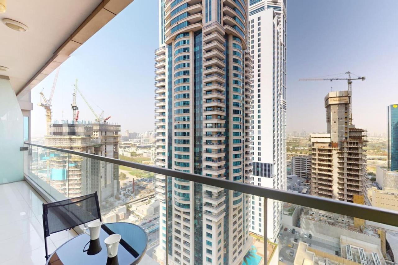 Ocean Heights - Exquisite One Bedroom Appartement