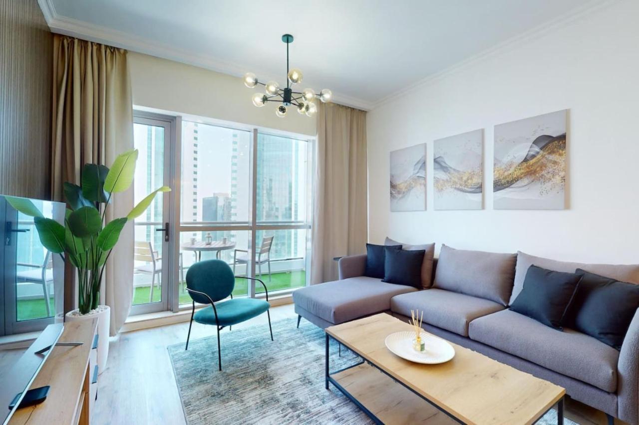 Bay - Enticing Two Bedroom * Dubaï