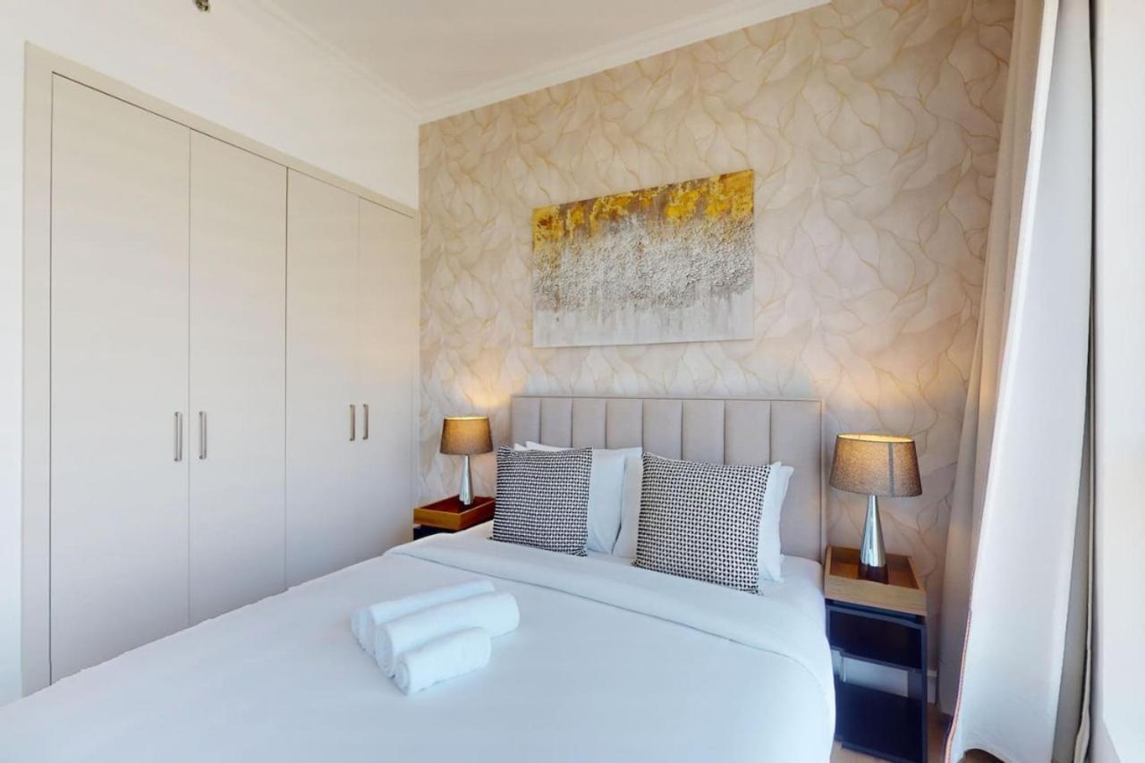 Bay - Enticing Two Bedroom Dubaï
