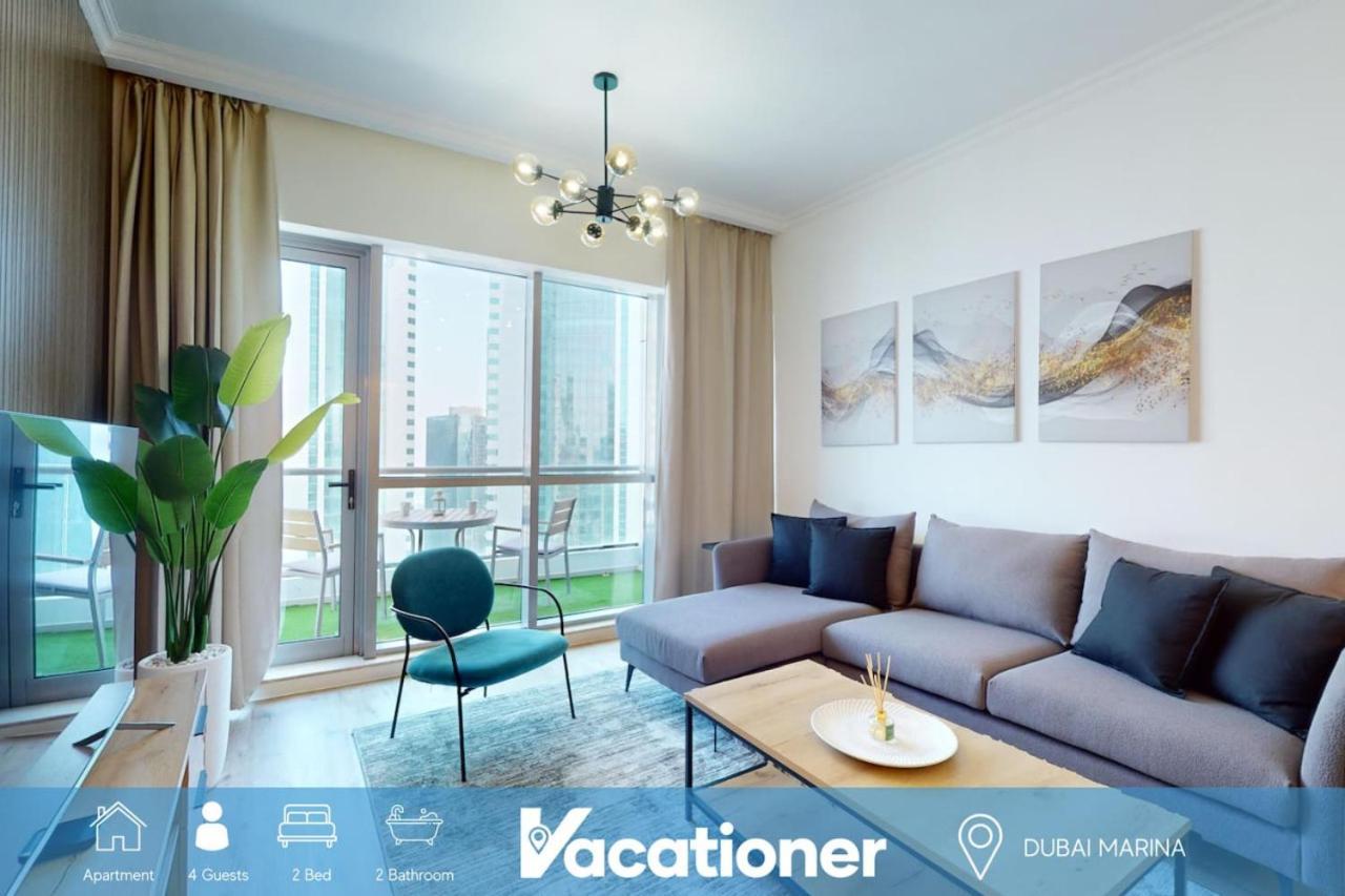 Bay - Enticing Two Bedroom *